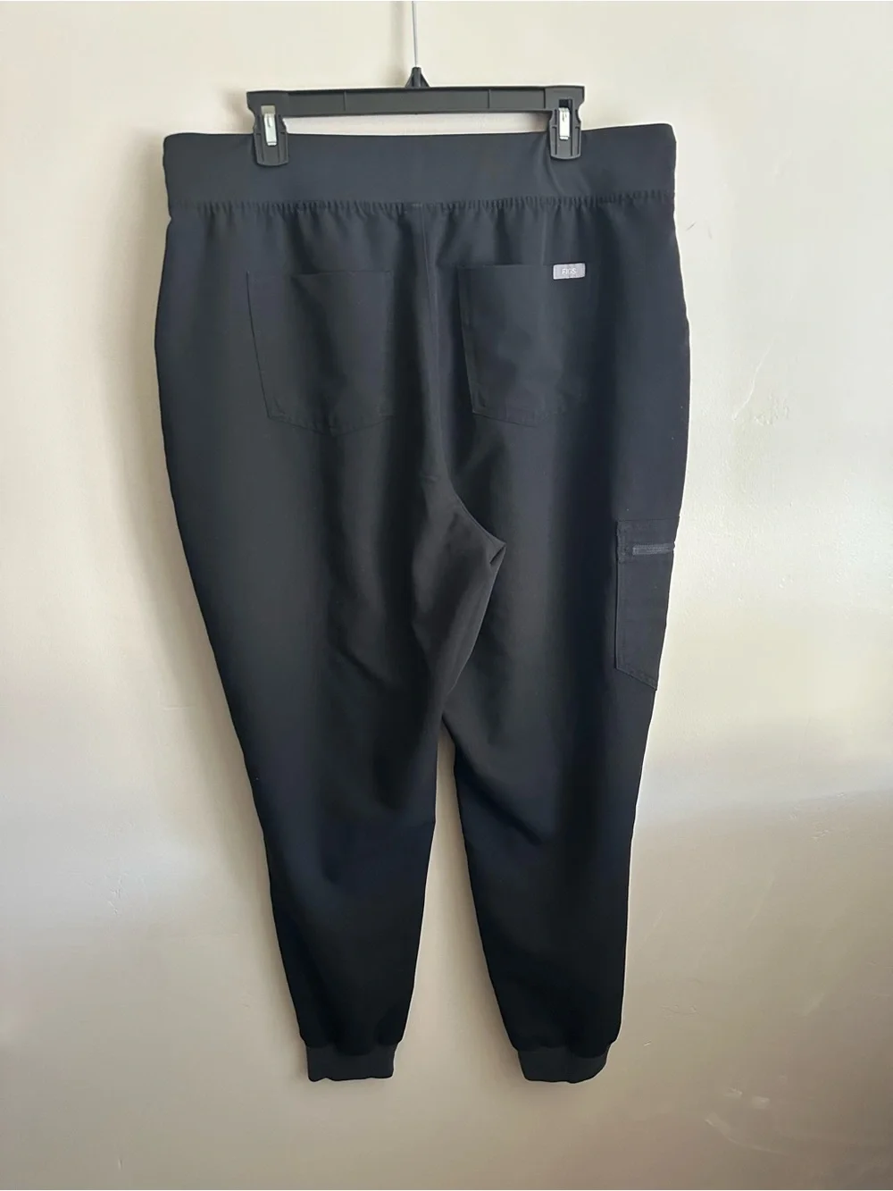 Figs Technical Collection Black Joggers with Drawstring Scrubs SZ XXL T